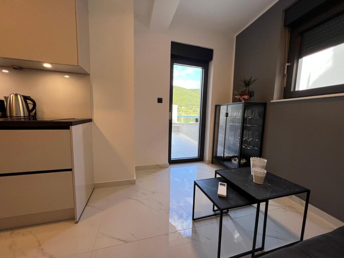 White Pearl Apartments - New Гребастика Экстерьер фото