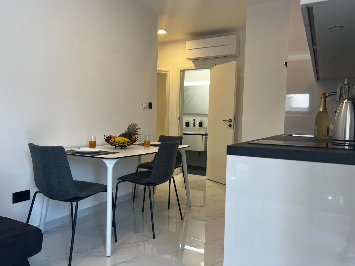 White Pearl Apartments - New Гребастика Экстерьер фото
