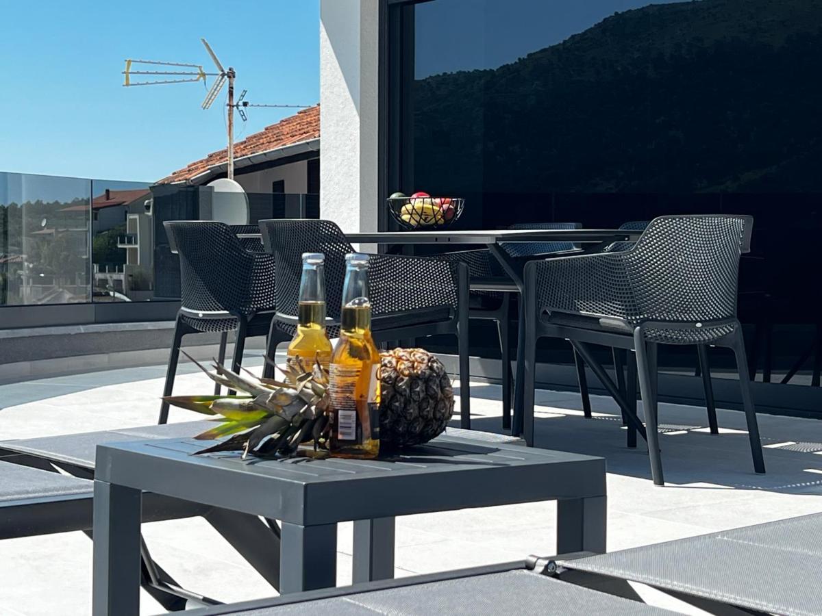 White Pearl Apartments - New Гребастика Экстерьер фото