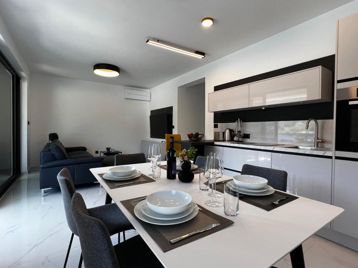 White Pearl Apartments - New Гребастика Экстерьер фото
